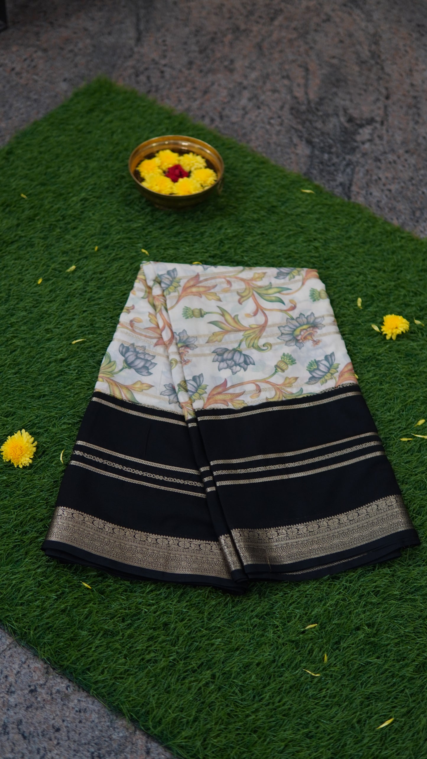Semi Mysore Crepe white and black