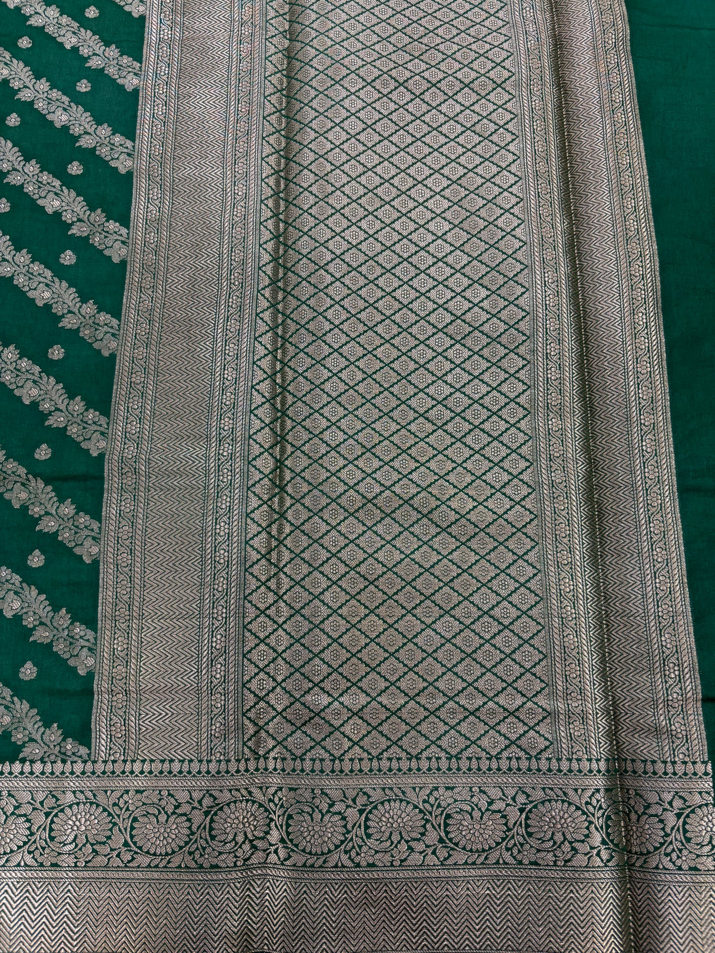 Raw mango silk saree green