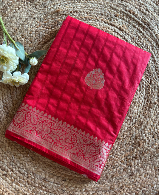 Red Chinnon checks saree