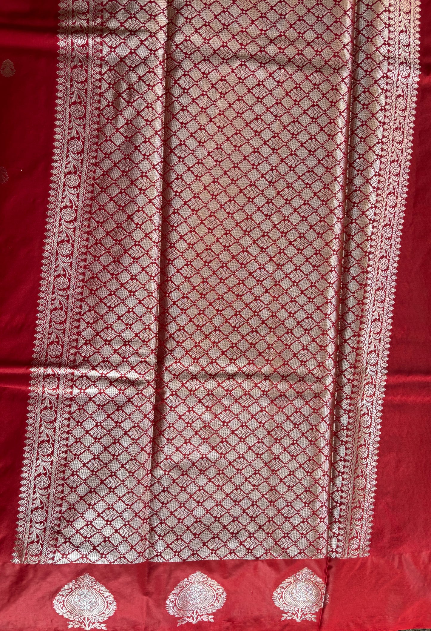 Red Semi raw mango silk saree