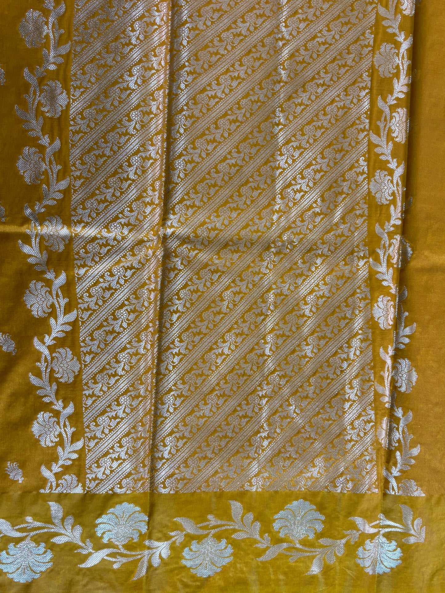 Mustard yellow Semi raw mango silk saree