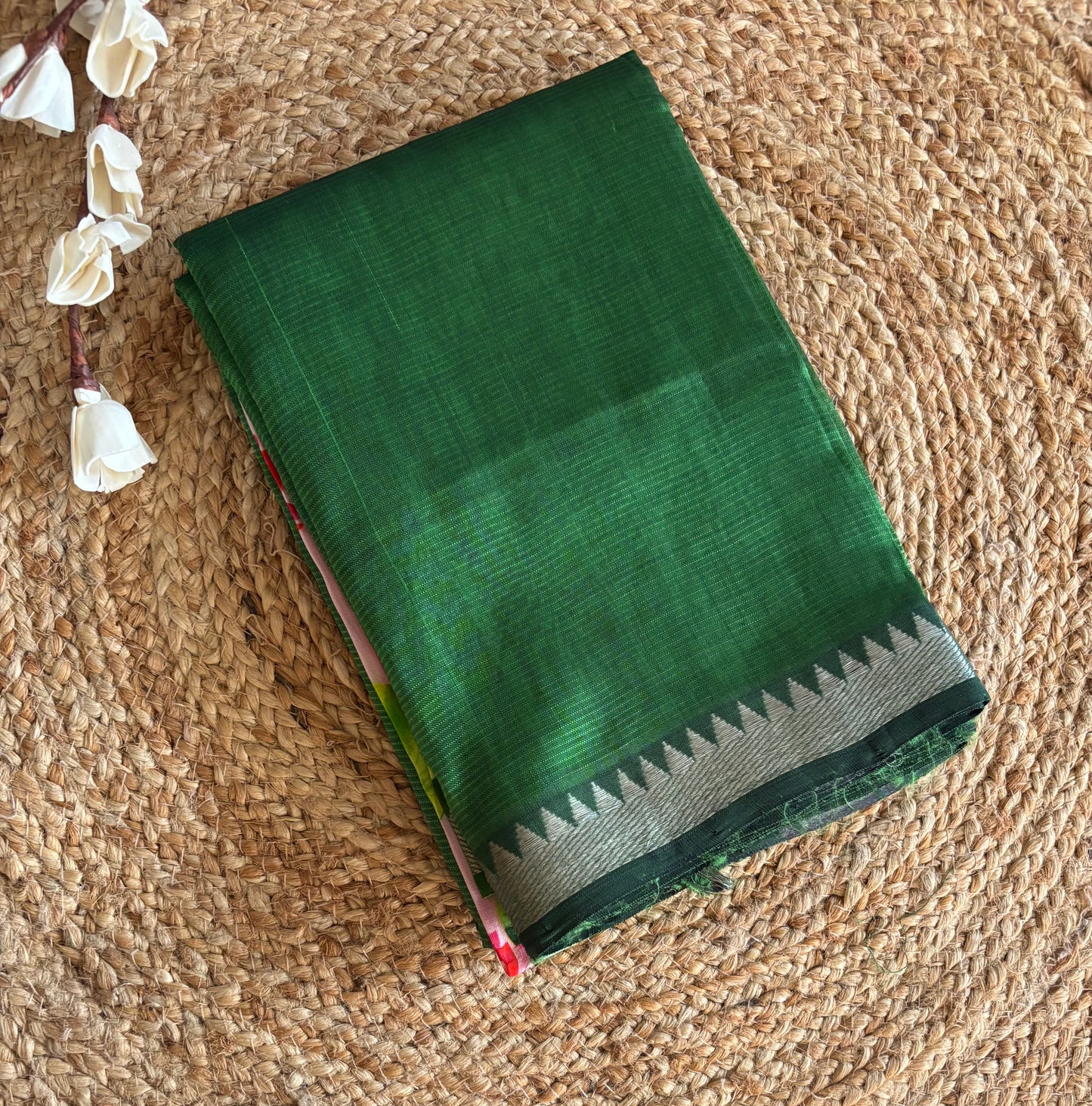 Green Mangalgiri pattu with digital blouse
