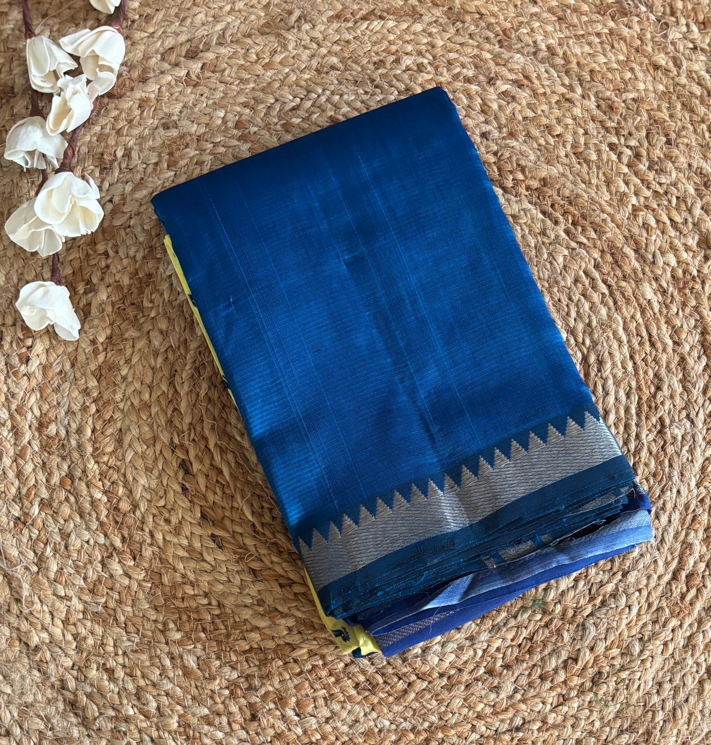 Royal blue Mangalgiri pattu with digital blouse