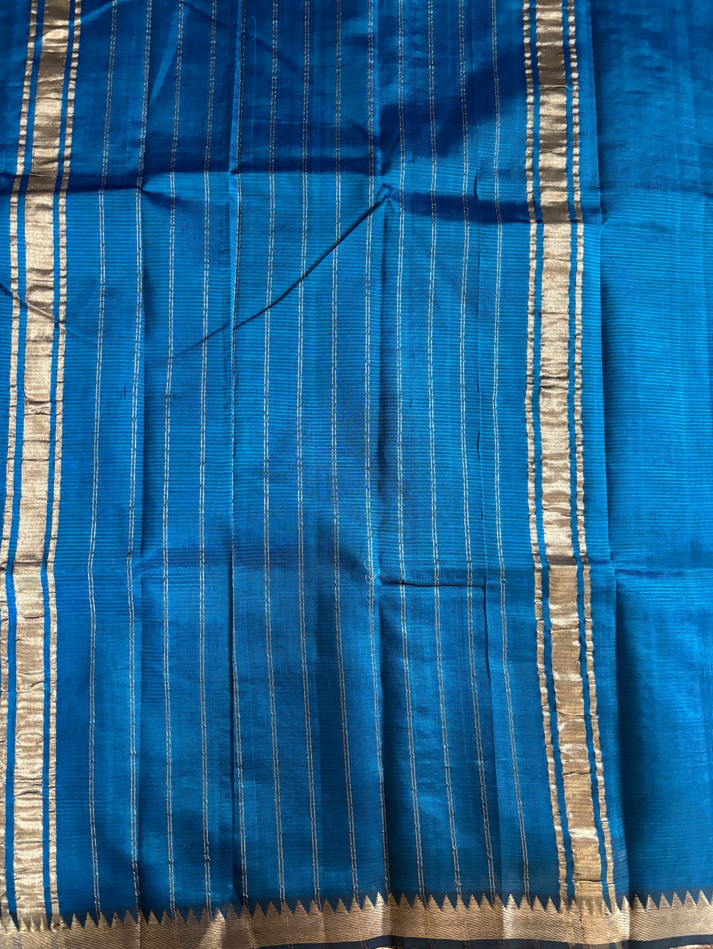 Royal blue Mangalgiri pattu with digital blouse