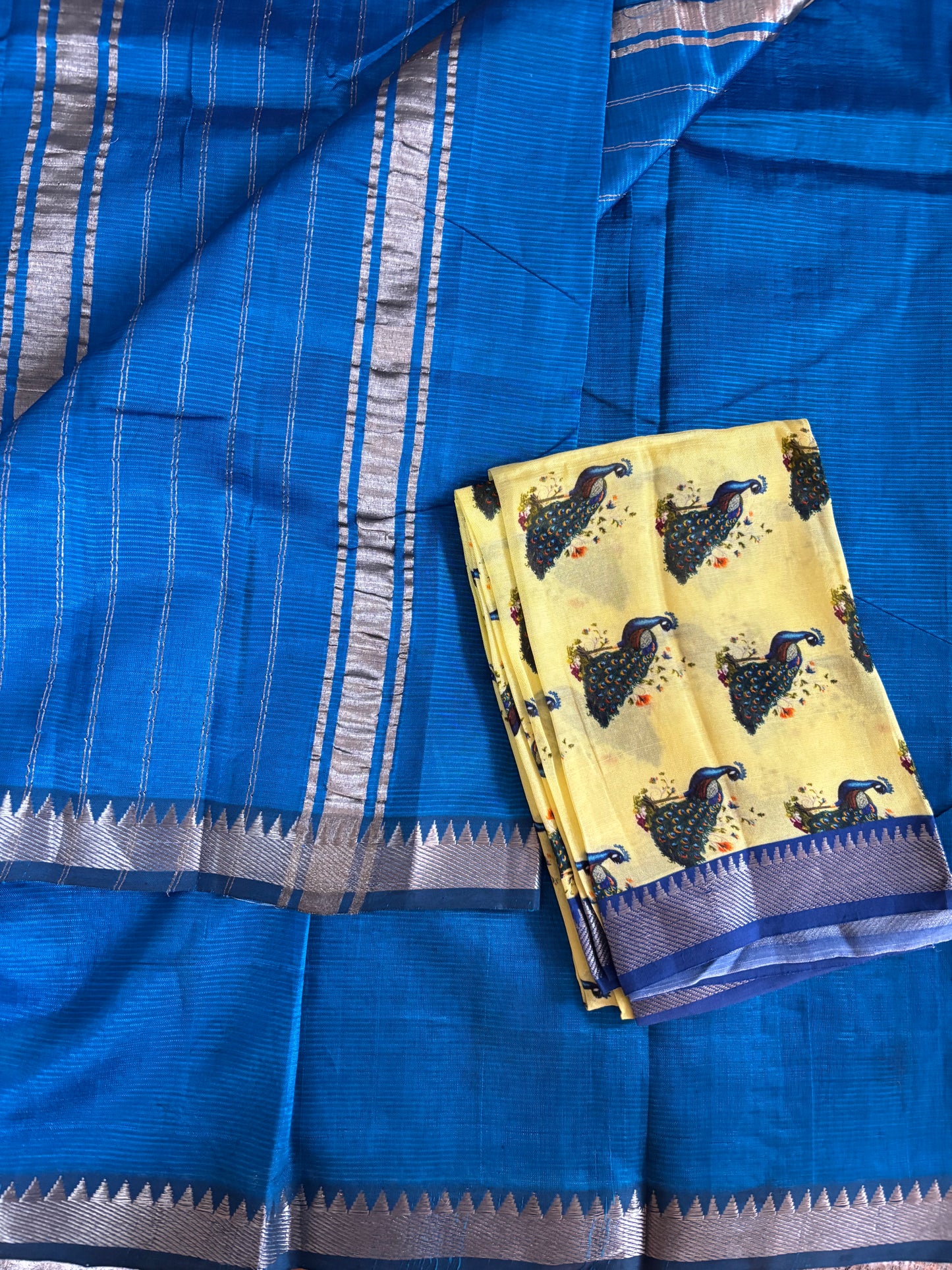 Royal blue Mangalgiri pattu with digital blouse