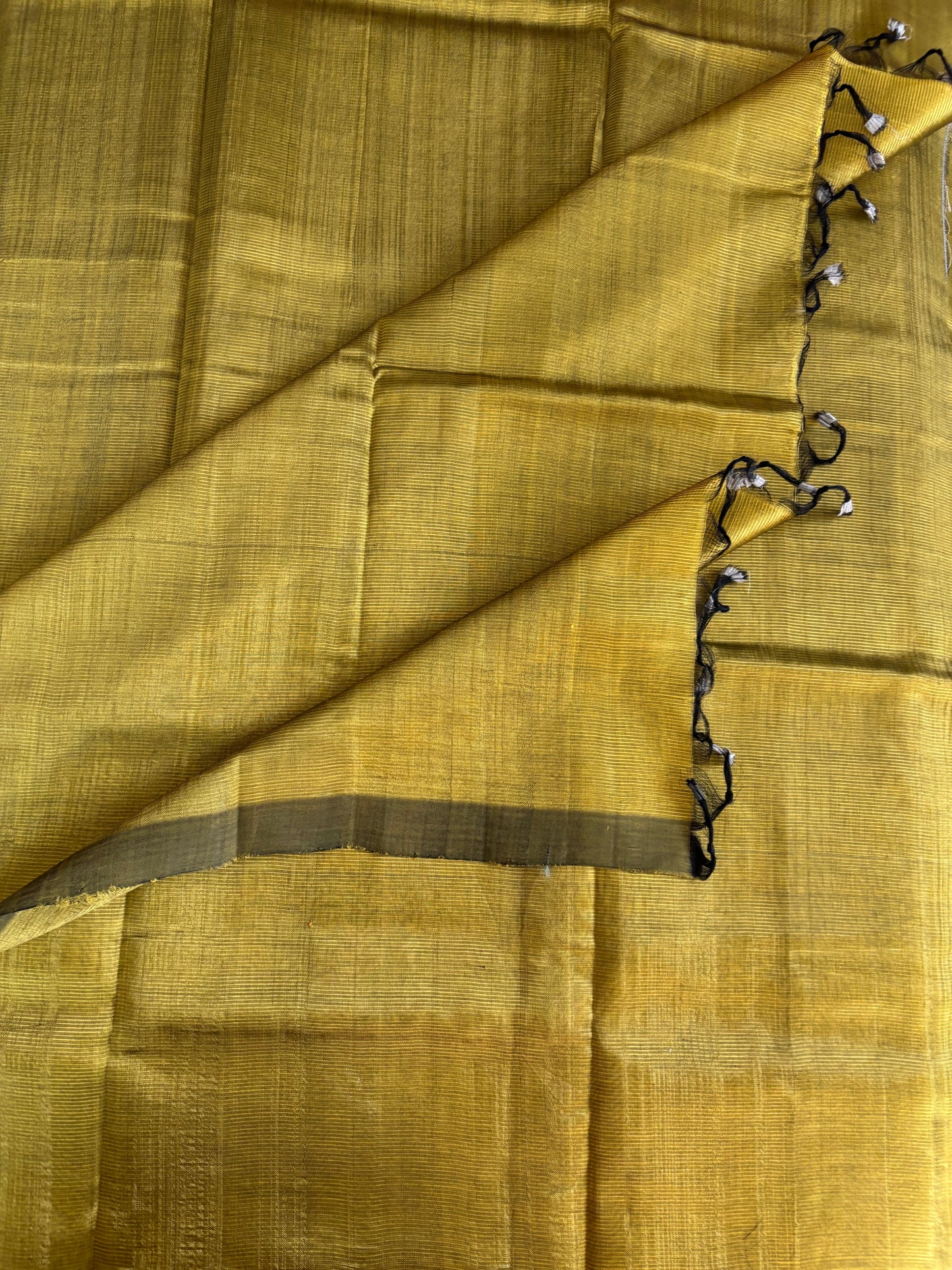 Mustard Mangalgiri pattu with kalamkari blouse