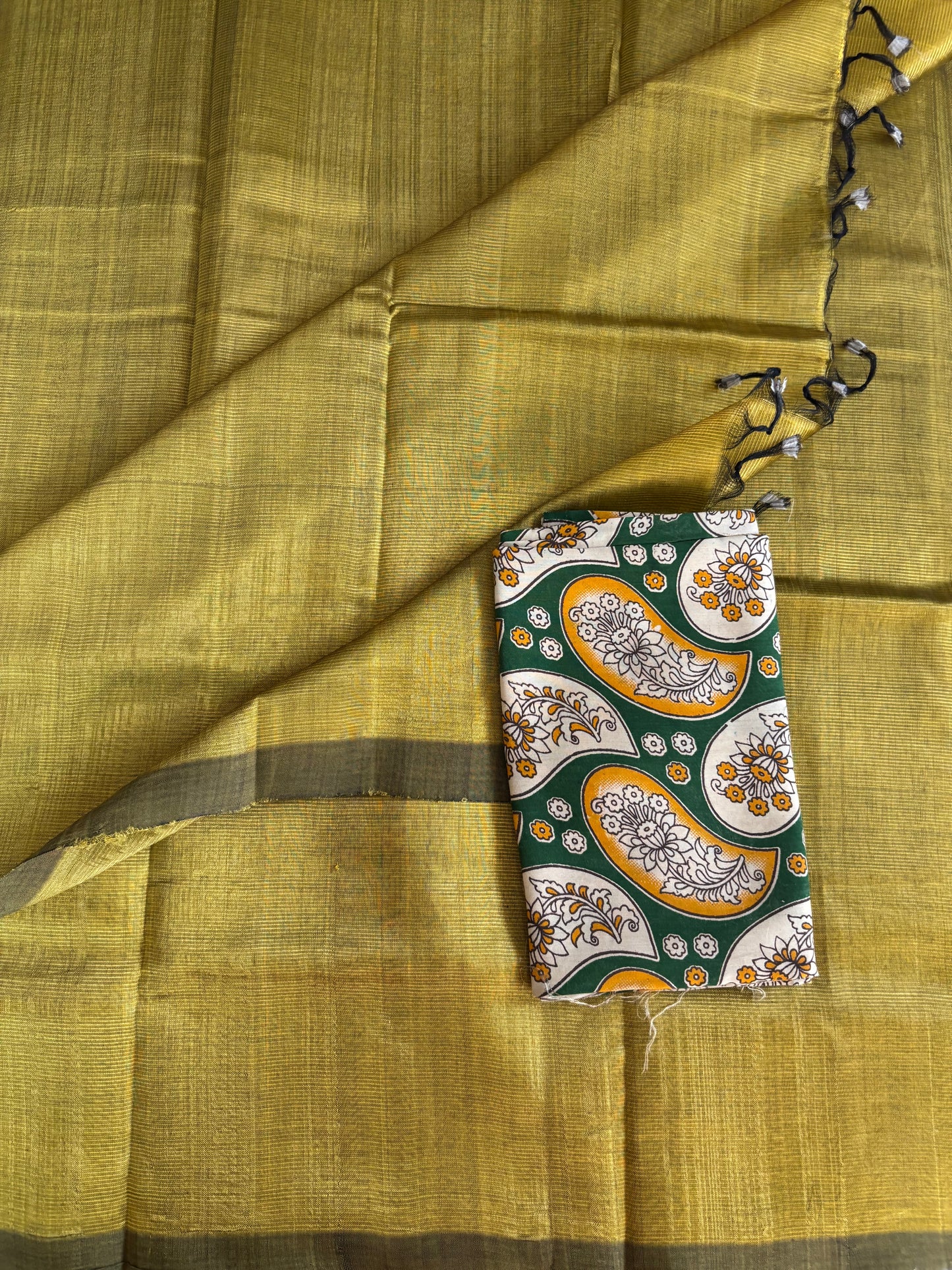 Mustard Mangalgiri pattu with kalamkari blouse