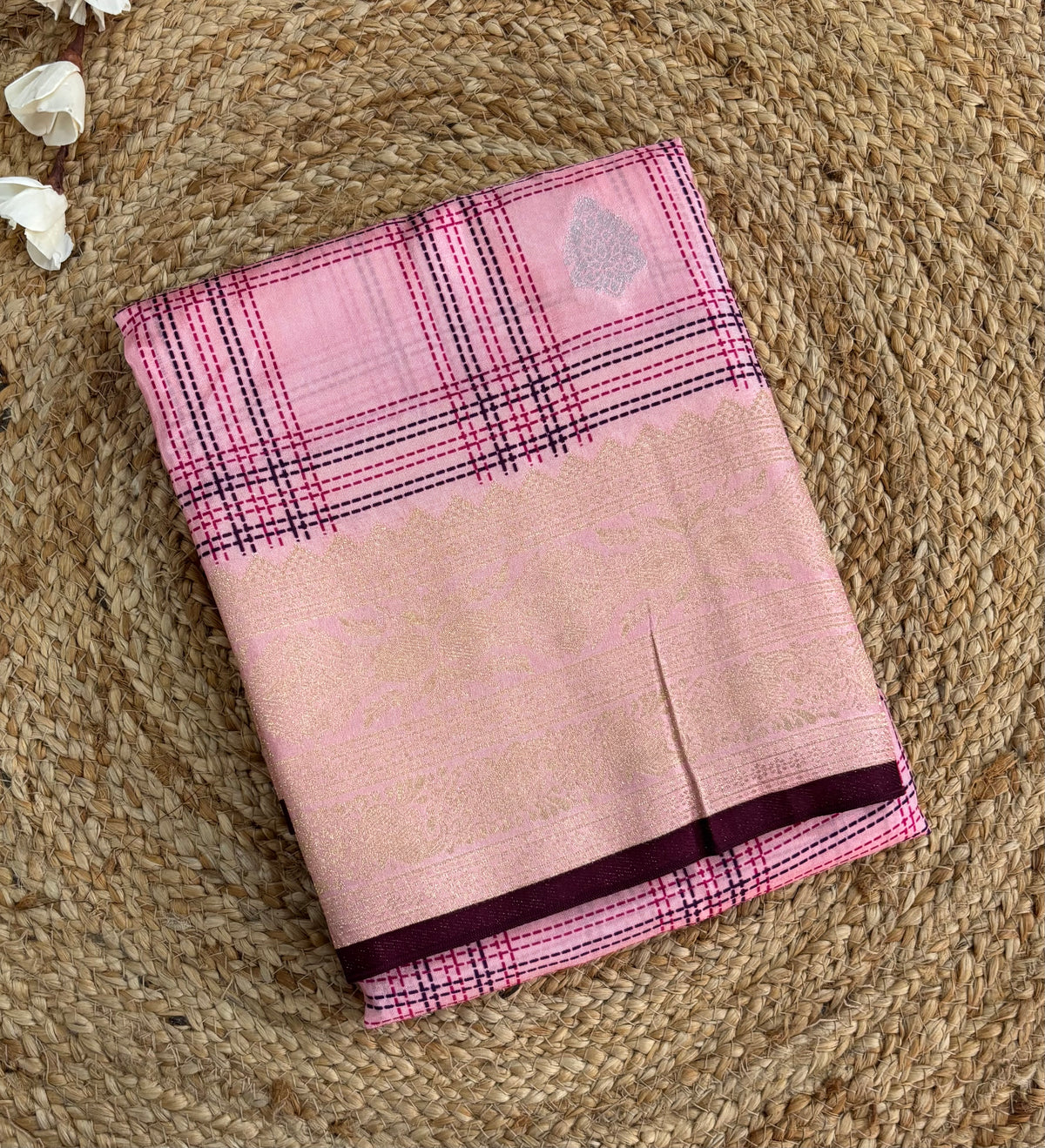 Baby pink viscose crepe silk saree