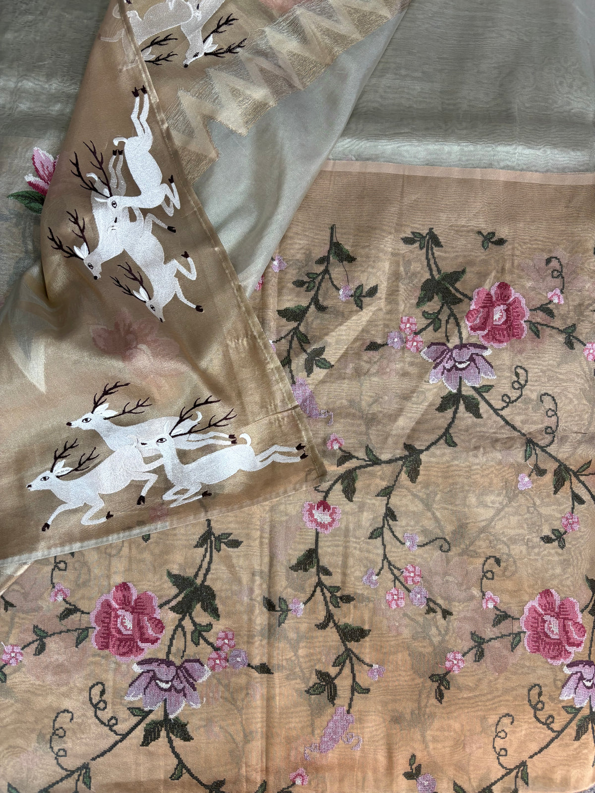 Silver Kora tissue with petite embroidery